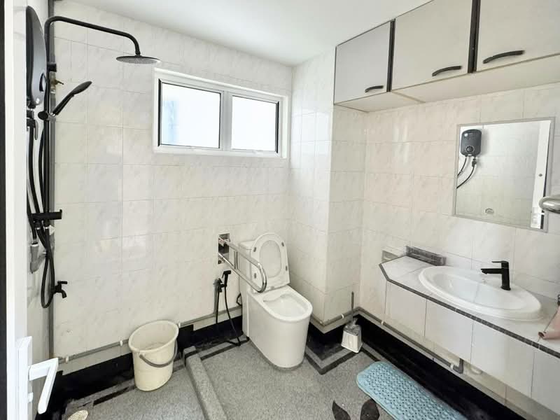 Tiara Kelana untuk Untuk Dijual - RM 550,000, Mac 2026 - Bathroom - PropertyGuru.com.my