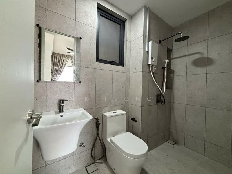 Condominium for Rent at EdgeWood Residences @ SkySanctuary - CK Teong - Bathroom - PropertyGuru.com.my