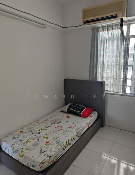 Halaman Kristal untuk Untuk Disewa - RM 1,300 /bulan, Mac 2026 - Bedroom - PropertyGuru.com.my
