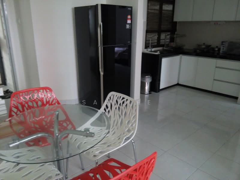 Main Place Residence untuk Untuk Disewa - RM 1,600 /bulan, Mac 2026 - Kitchen - PropertyGuru.com.my