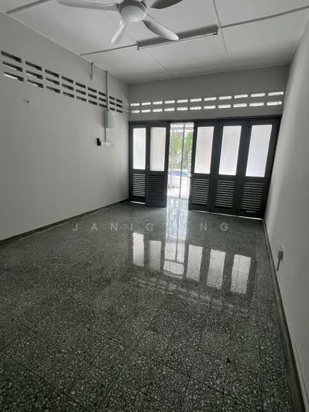 Bangsar Lucky Garden untuk Untuk Dijual - RM 1,600,000, Mac 2026 - Living room - PropertyGuru.com.my