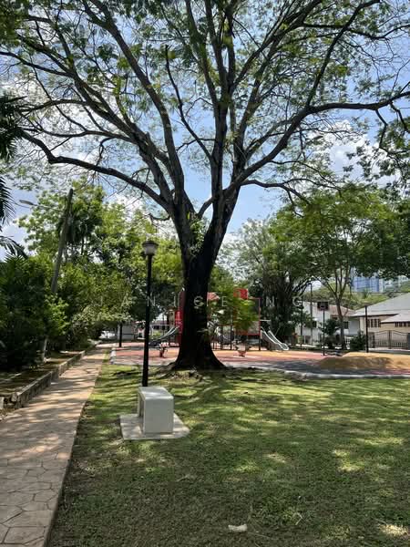 Bangsar Lucky Garden untuk Untuk Dijual - RM 1,600,000, Mac 2026 - Facing park - PropertyGuru.com.my