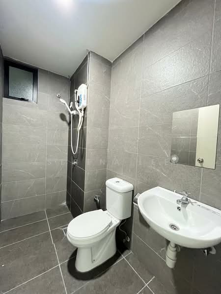 Service Residence for Rent at Majestic Maxim - Serena Lee - Bathroom - PropertyGuru.com.my