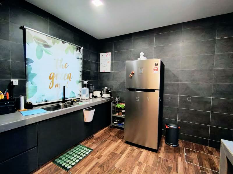 2-storey Terraced House for Sale in Elmina Valley 1 (Shah Alam) - Muhammad Syafiq - Kitchen - PropertyGuru.com.my
