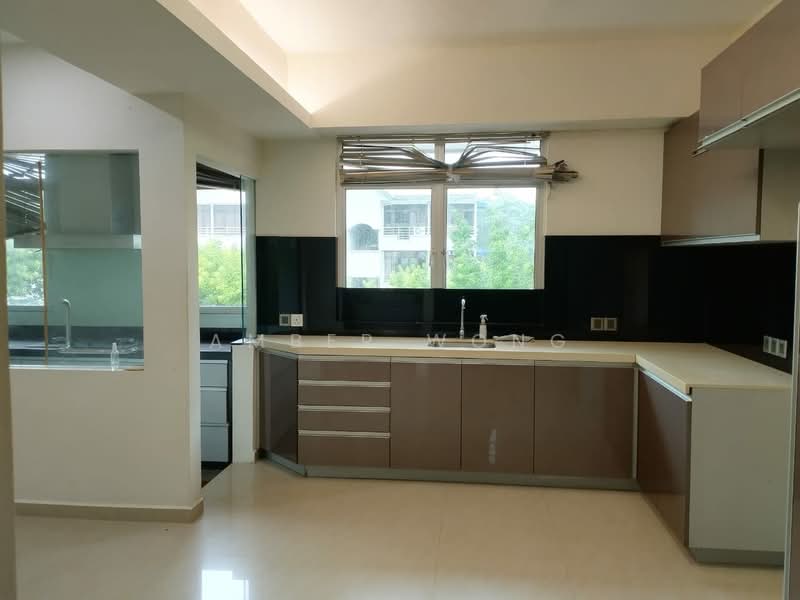 Townhouse for Sale in Bukit Dumbar (Jelutong) - Amber Wong - Kitchen - PropertyGuru.com.my