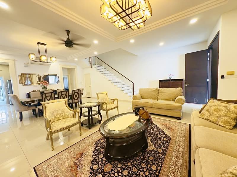 2-storey Terraced House for Sale in Taman Cahaya Alam (Shah Alam) - NORFADILAH ZAINUDDIN - Living Room - PropertyGuru.com.my