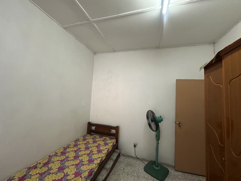 1-storey Terraced House for Rent in Taman Puteri Wangsa (Ulu Tiram) - Eva Tan - Bedroom - PropertyGuru.com.my