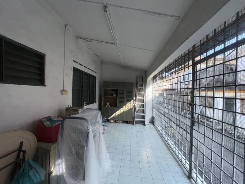 1-storey Terraced House for Rent in Taman Puteri Wangsa (Ulu Tiram) - Eva Tan - Balcony - PropertyGuru.com.my