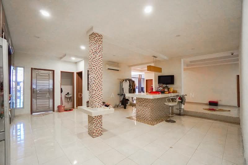 Extended 2 Storey Semi-Detached @ Taman Astana Gemilang, Pinggiran Batu Caves untuk Untuk Dijual - RM 1,450,000, Mac 2026 - PropertyGuru.com.my