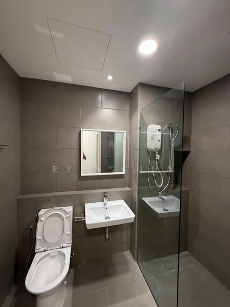 Service Residence for Rent at Maya Ara Residences - Ryan Chua - Bathroom - PropertyGuru.com.my