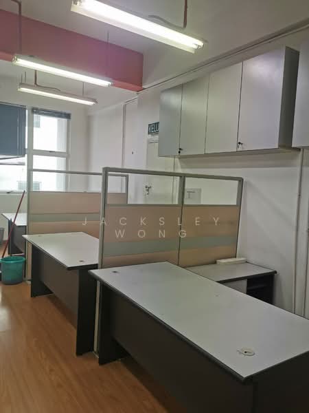 Shop / Office for Rent in Kampung Sungai Kayu Ara (Petaling Jaya) - Jacksley Wong - Interior - PropertyGuru.com.my