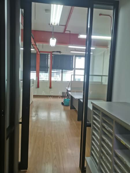 Shop / Office for Rent in Kampung Sungai Kayu Ara (Petaling Jaya) - Jacksley Wong - Interior - PropertyGuru.com.my