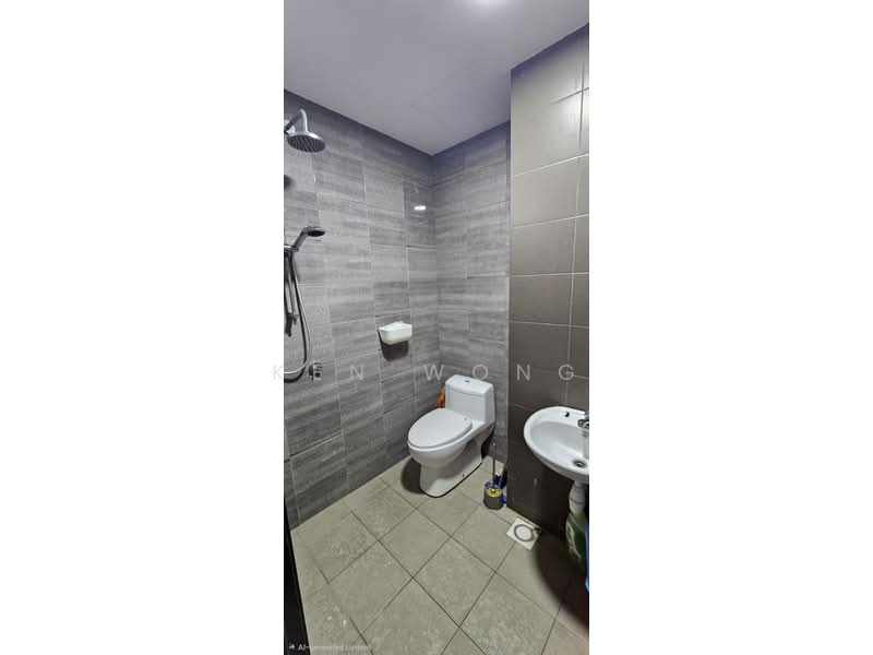 Service Residence for Sale at Symphony Tower (Menara Simfoni) - Ken Wong - Bathroom - PropertyGuru.com.my