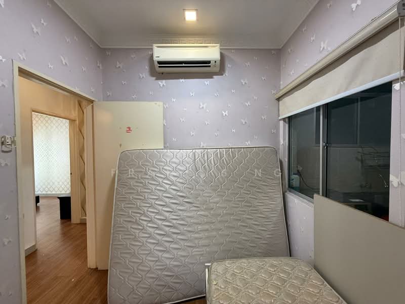 OUG Parklane untuk Untuk Disewa - RM 1,800 /bulan, Mac 2026 - Bedroom - PropertyGuru.com.my