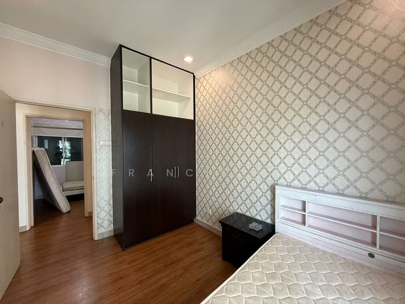 OUG Parklane untuk Untuk Disewa - RM 1,800 /bulan, Mac 2026 - Bedroom - PropertyGuru.com.my