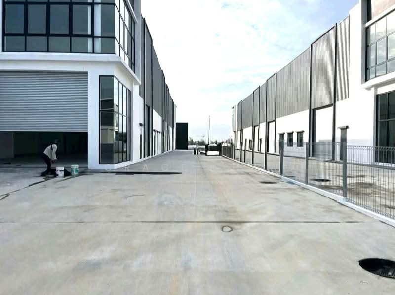 Cluster Factory for Sale in Eco Business Park 2 Senai (Senai) - Grace Chew - Exterior - PropertyGuru.com.my