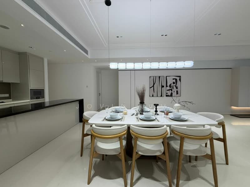 Crown Residences @ Pavilion Damansara Heights untuk Untuk Dijual - RM 4,600,000, Mac 2026 - Kitchen - PropertyGuru.com.my