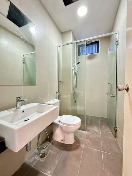 Service Residence for Sale at Atlantis Residences (Pangsapuri Atlantis Kota Syahbandar) - Elson Tay - Bathroom - PropertyGuru.com.my