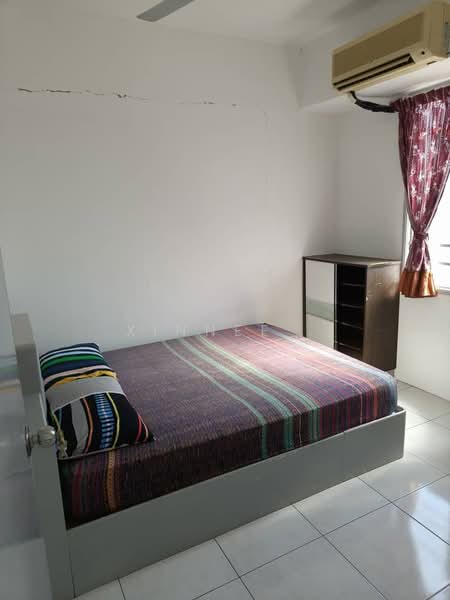 Halaman Kristal untuk Untuk Disewa - RM 1,300 /bulan, Mac 2026 - Bedroom - PropertyGuru.com.my