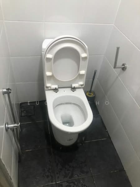 Mesahill untuk Untuk Disewa - RM 1,000 /bulan, Mac 2026 - Bathroom - PropertyGuru.com.my