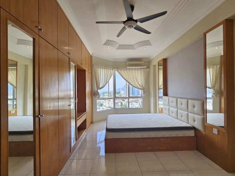 Condominium for Sale at Gold Coast Resort Condominium - Ms Chang - Bedroom - PropertyGuru.com.my