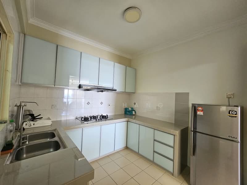 Condominium for Sale at Gold Coast Resort Condominium - Ms Chang - Kitchen - PropertyGuru.com.my