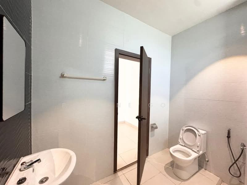 Cluster House for Rent in Skudai (Johor) - Pauline Goh - Bathroom - PropertyGuru.com.my