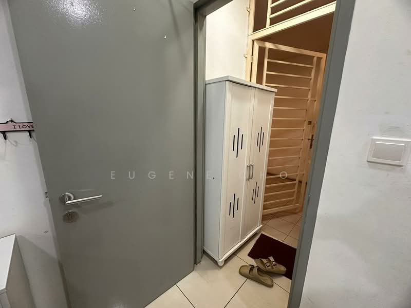Servis Apartment untuk Disewa di Mesahill - Eugene Cho - Entrance - PropertyGuru.com.my