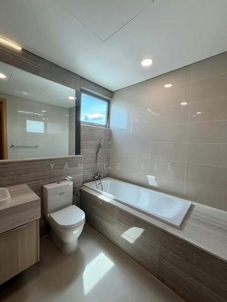 Service Residence for Rent at Southern Marina Residences - Yan Le Lee - Bathroom - PropertyGuru.com.my