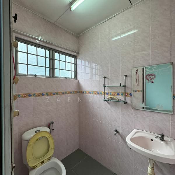 Teluk Pulai untuk Untuk Dijual - RM 480,000, Mac 2026 - Bathroom - PropertyGuru.com.my