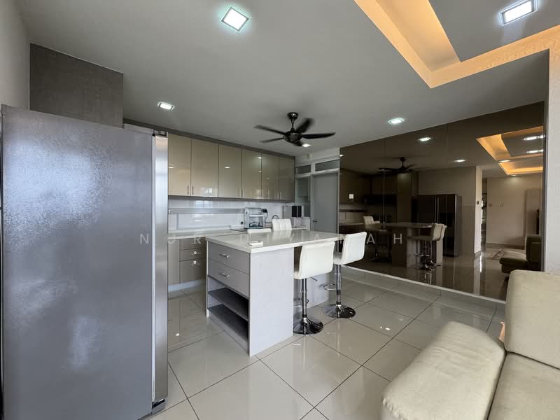 Condominium for Rent at Dwiputra Residences - Nur Diyanah - Kitchen - PropertyGuru.com.my