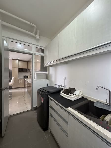 Condominium for Rent at Dwiputra Residences - Nur Diyanah - Kitchen - PropertyGuru.com.my
