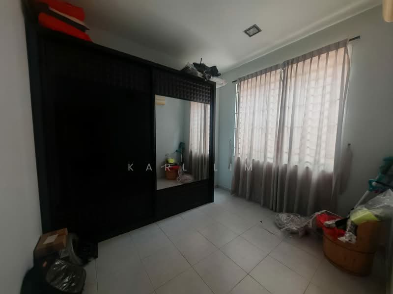 Semi-Detached House for Rent in Johor Bahru (Johor) - Karl Lim - Bedroom - PropertyGuru.com.my