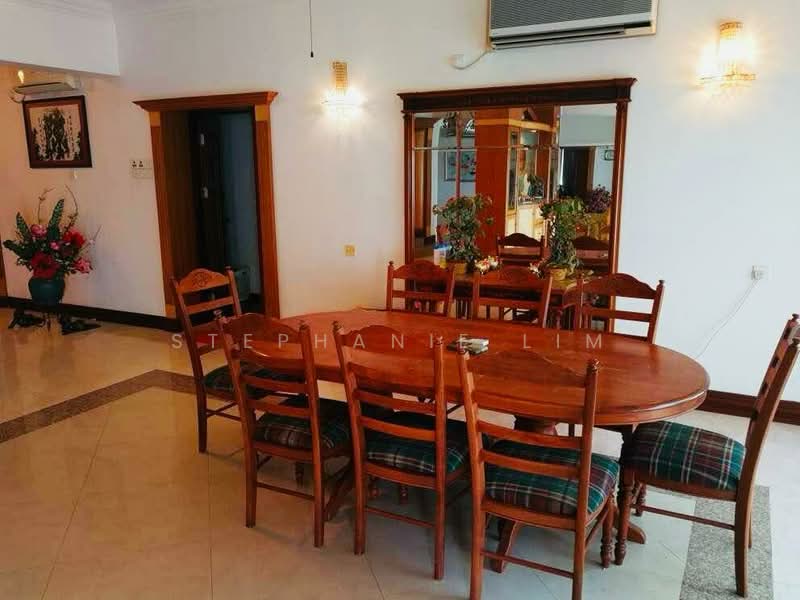 Silverton Condominium untuk Untuk Disewa - RM 6,500 /bulan, Mac 2026 - Dining Room - PropertyGuru.com.my
