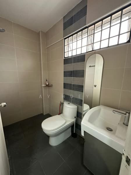 2-storey Terraced House for Sale in Sungai Ara (Penang) - Ay Huey - Bathroom - PropertyGuru.com.my