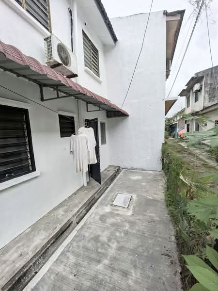 2-storey Terraced House for Sale in Taman Nusantara (Iskandar Puteri (Nusajaya)) - Winson Tan - Exterior - PropertyGuru.com.my
