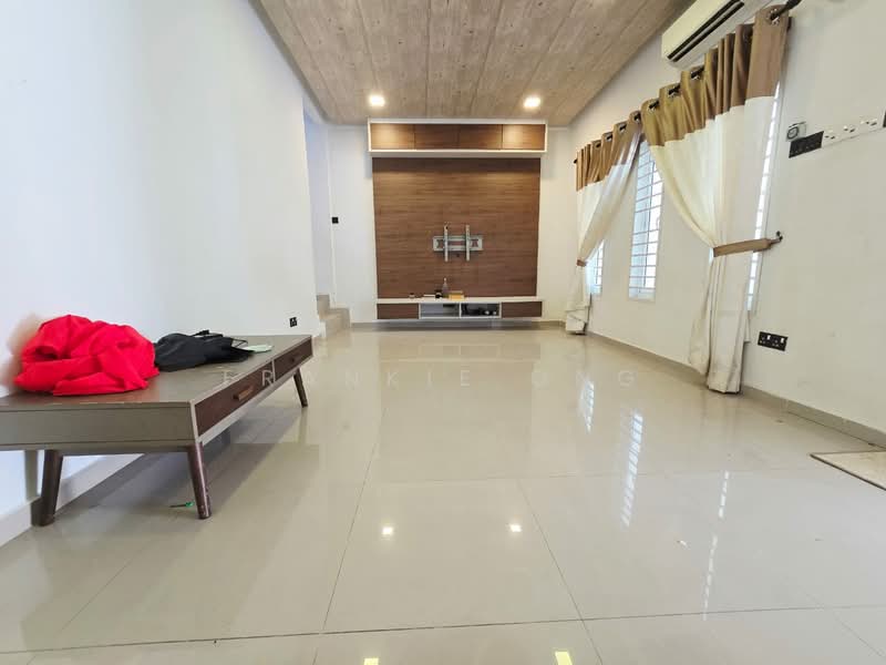 Taman Cheras untuk Untuk Dijual - RM 880,000, Mac 2026 - Living Room - PropertyGuru.com.my