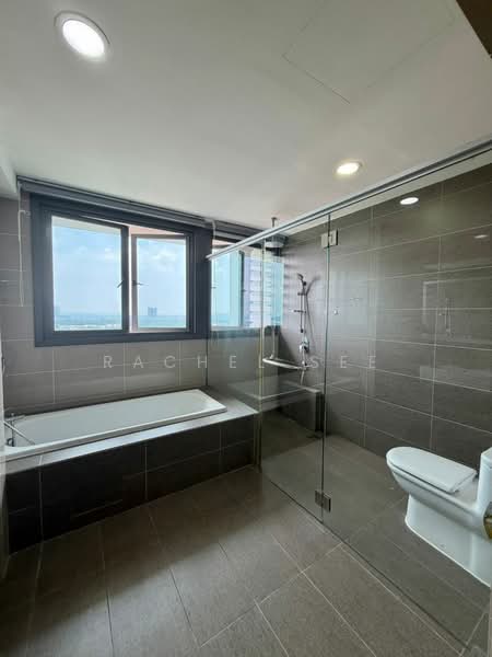 Iskandar Residences untuk Untuk Disewa - RM 2,500 /bulan, Mac 2026 - Bathroom - PropertyGuru.com.my