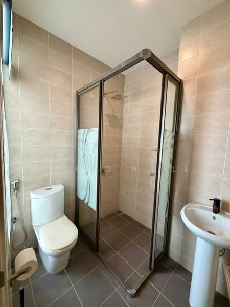 2-storey Terraced House for Sale in Cyberjaya (Selangor) - Aizuddin Ali - Bathroom - PropertyGuru.com.my