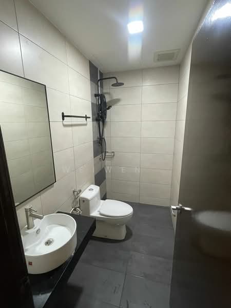 Service Residence for Rent at Molek Regency - WeiWen . - Bathroom - PropertyGuru.com.my