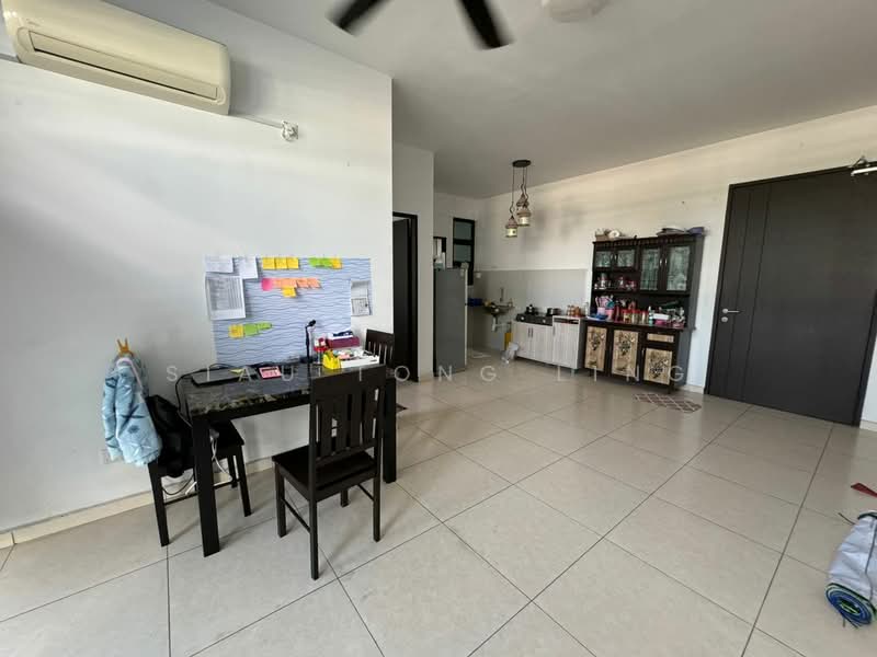 Service Residence for Sale at The Garden Residences - Siau Tong Ling - Living Room - PropertyGuru.com.my