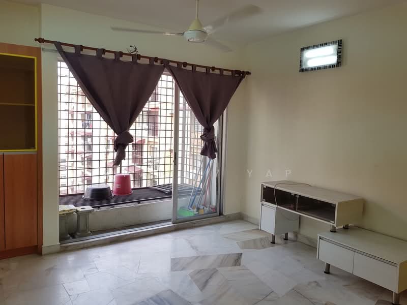 Vista Lavender untuk Untuk Disewa - RM 950 /bulan, Mac 2026 - Living Room - PropertyGuru.com.my
