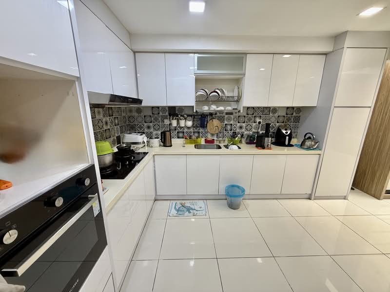 Taman Desa Aman untuk Untuk Dijual - RM 1,280,000, Mac 2026 - Kitchen - PropertyGuru.com.my