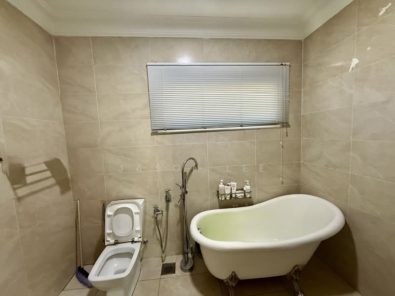 Taman Desa Aman untuk Untuk Dijual - RM 1,280,000, Mac 2026 - Bathroom - PropertyGuru.com.my