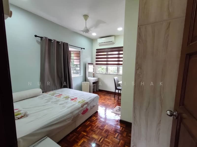 2-storey Terraced House for Sale in SS14 (Subang Jaya) - Nur Adibah Ishak - Bedroom - PropertyGuru.com.my