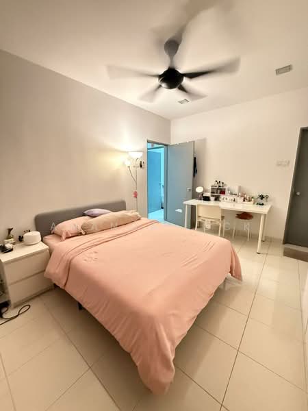 Service Residence for Sale at Koi Kinrara - Amanda Lock - Bedroom - PropertyGuru.com.my