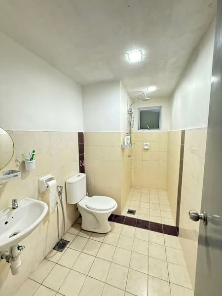 Service Residence for Sale at Koi Kinrara - Amanda Lock - Bathroom - PropertyGuru.com.my