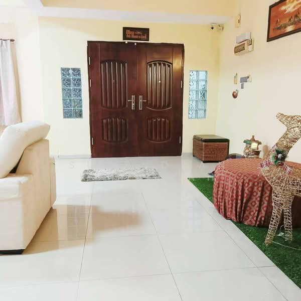 2-storey Terraced House for Sale in Teluk Pulai (Klang) - Surendran Karapiah - Entrance - PropertyGuru.com.my