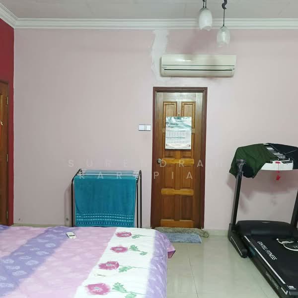 2-storey Terraced House for Sale in Teluk Pulai (Klang) - Surendran Karapiah - Bedroom - PropertyGuru.com.my