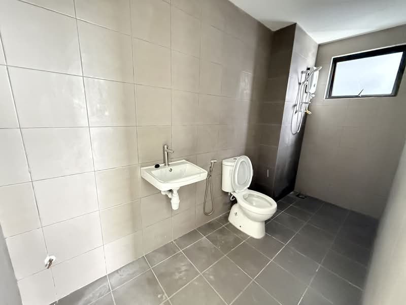 Service Residence for Rent at Residensi Bukit Tiara - Benni Pui - Bathroom - PropertyGuru.com.my